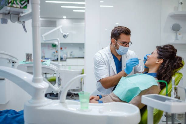 Best Root Canal Treatment  in Malone, FL